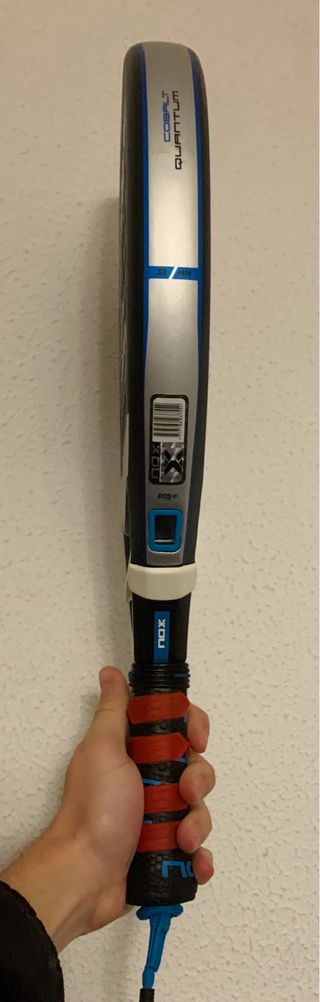 Pala Pádel NOX Quantum 12K Cobalt 2025