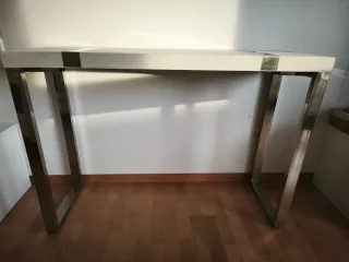 Consola Metal y Madera Blanca
