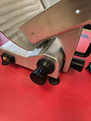 Cortadora de embutido profesional