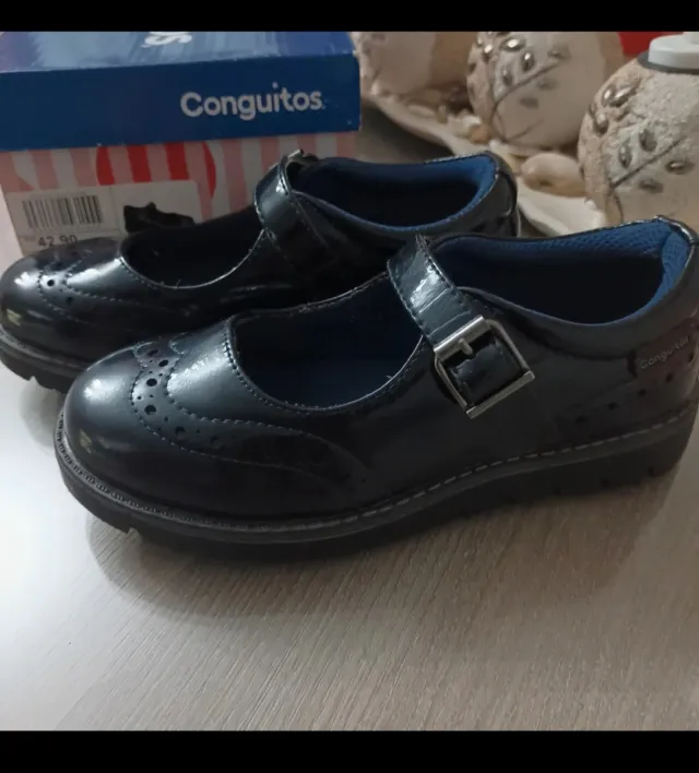 Merceditas Conguitos charol negro