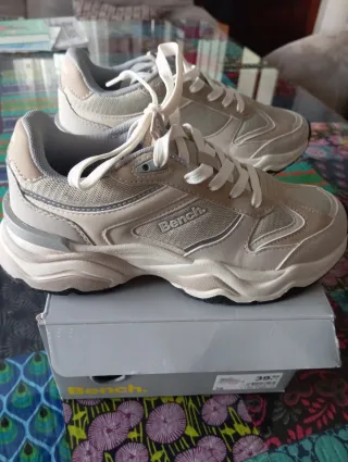 Botines Bench Beige/Gris Talla 39