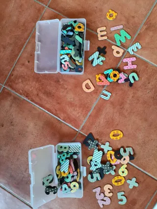 Letras y números imantados