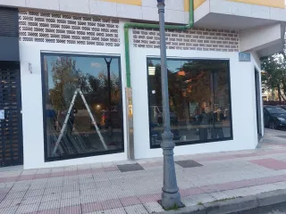 Alquilo Bajo Comercial