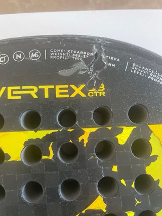 Pala Bullpadel Vertex 03 CTR Negra y Amarilla