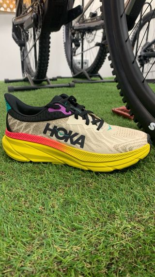 Zapatilla Hoka Challenger 7