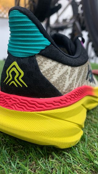 Zapatilla Hoka Challenger 7