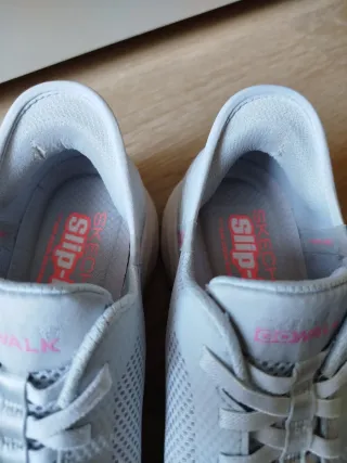 Tenis Skechers Goga Mat Gris y Rosa 38