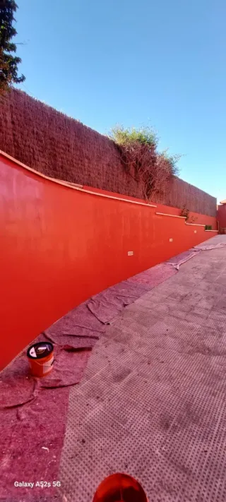 SE HACEN TRABAJOS DE PINTURA Y PEQUEÑAS OBRAS