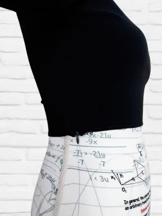 Top asimetrico Stradivarius Talla Xs