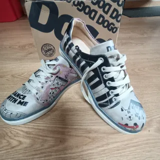 Zapatillas DOGO Piel Vegana Sin Estrenar