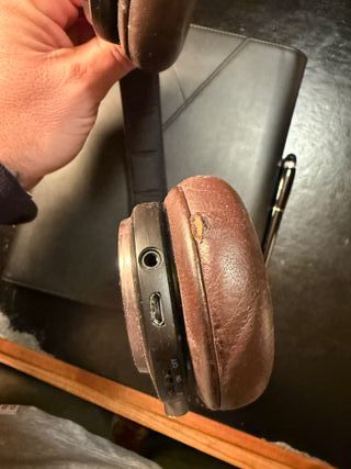 Bang & Olufsen H8 Auriculares
