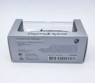 PORSCHE CAYENNE S HYBRID 1:43 MINICHAMPS