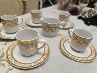 Set Tazzine Caffè Porcellana con Lattiera