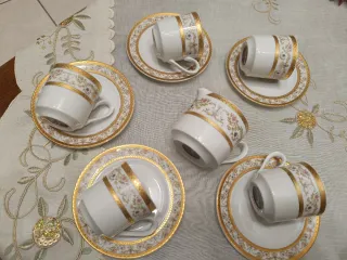 Set Tazzine Caffè Porcellana con Lattiera