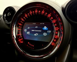 MINI COUNTRYMAN COOPER SD ETIQUETA "C"