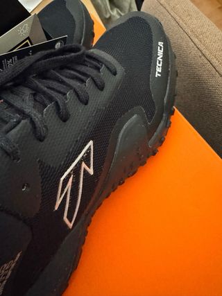 Zapatillas de montaña Tecnica Gore-Tex Negras
