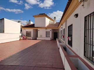 Piso en alquiler en Centro - Doña Mercedes en Dos Hermanas