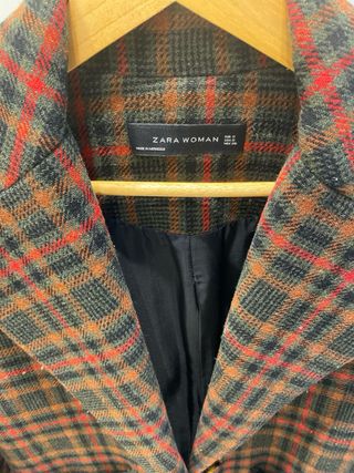 Abrigo cuadros Zara mujer M