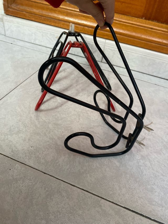 3 Colgadores de ropa para pared