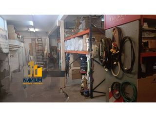 Nave industrial en venta en El Barral Ferial en Coslada