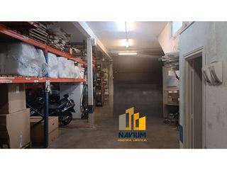 Nave industrial en venta en El Barral Ferial en Coslada