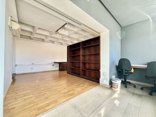 Oficina en venta en Puerto Banús en Marbella