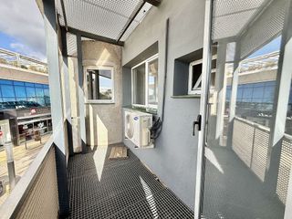 Oficina en venta en Puerto Banús en Marbella