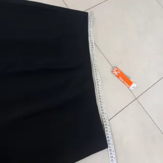 Gonna nera elegante curvy taglia 56