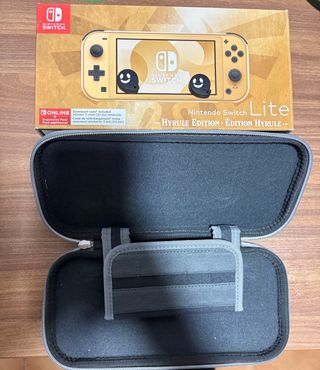Nintendo Switch Lite Edizione Hyrule Dorata