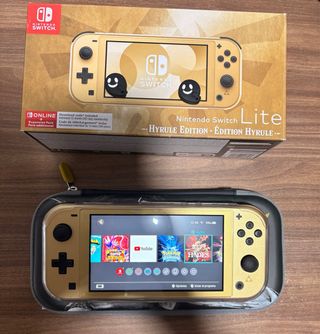 Nintendo Switch Lite Edizione Hyrule Dorata