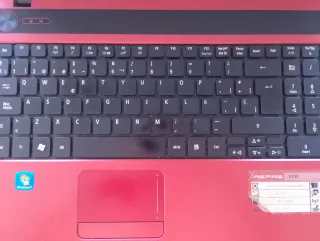 Ordenador Portátil Acer Rojo