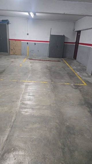 Garaje en venta en Zona Mercat en Rubí