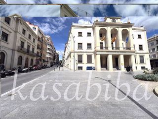 Garaje en venta en Centro en Alicante