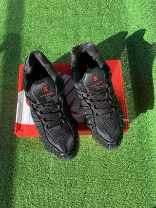 Nike Shox R4 Zapatillas Negras