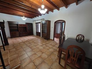 Casa adosada en alquiler en Alaró