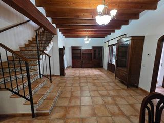 Casa adosada en alquiler en Alaró