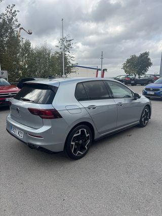 VW Golf 8,5 R-Line 2.0TDi 150cv gerencia