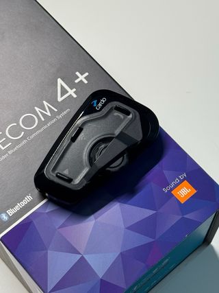 Intercomunicador Cardo Freecom X4+ JBL