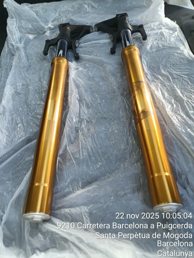 Horquillas TMAX 530 2016 Doradas