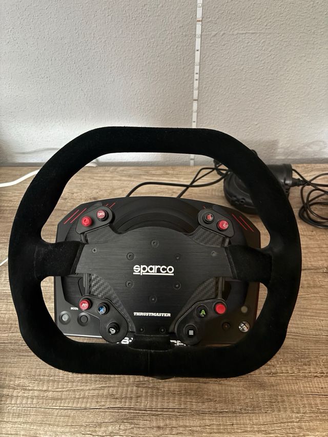 Volante y Pedales Thrustmaster TS-XW