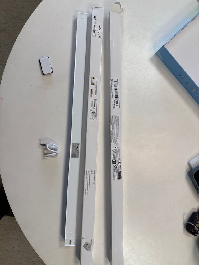 Tubo LED con detector de movimiento IKEA