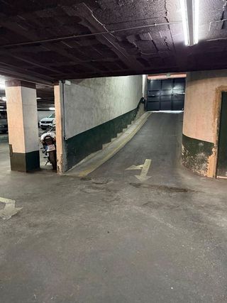 Garaje en venta en Riu en Santa Coloma de Gramanet