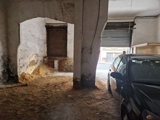 Garaje en venta en La Chantría - La Lastra en León