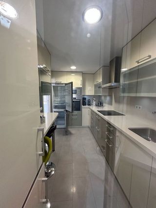 Piso en alquiler en Puerto Banús en Marbella