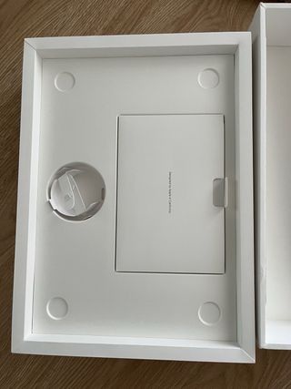 Caja Original Vacía MacBook Pro 14 M3