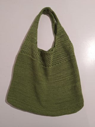 Bolso de mano crochet verde oliva