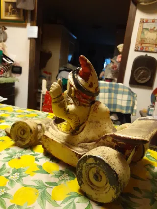 Vecchio giocattolo/gadget auto F.1