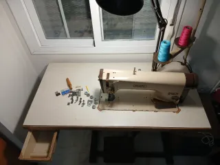 Máquina de coser industrial Pfaff 563