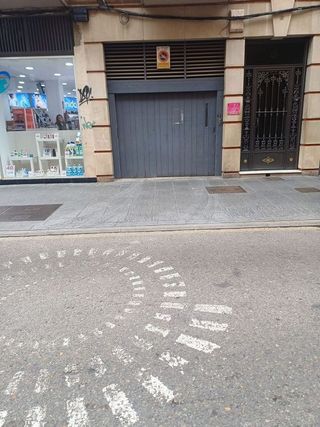 Garaje en venta en Linares