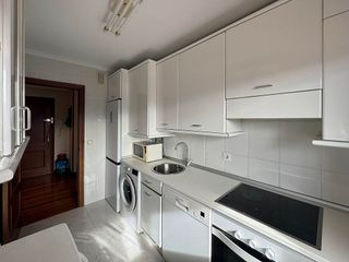 Piso en alquiler en Valdenoja - La Pereda en Santander